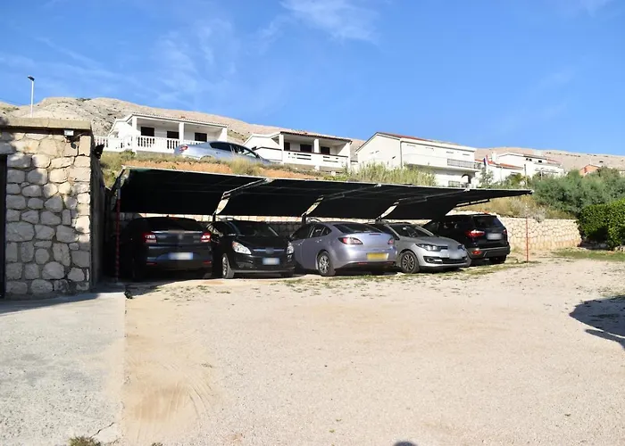 فندق مبيت وإفطار Andreja 3*