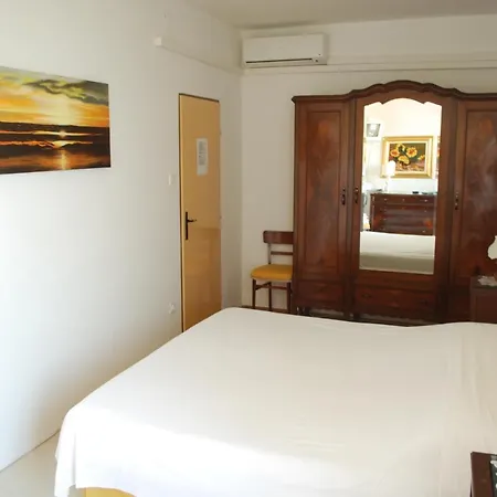 Andreja Bed and breakfast 3*