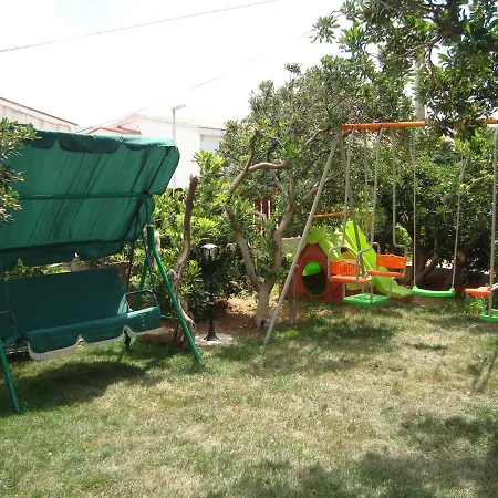 Bed and breakfast Andreja 3*