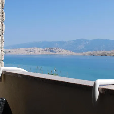 Andreja 3* Pag Town