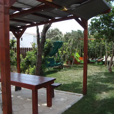 Andreja Bed & Breakfast