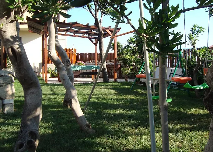 Bed and Breakfast Andreja 3*