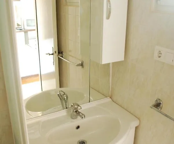 Bed & Breakfast Andreja Pag Town