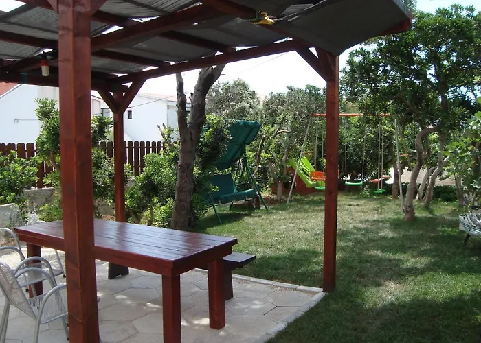 Andreja Bed & Breakfast